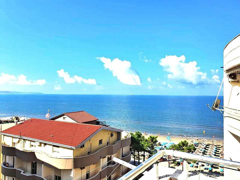 Luxurious two-room apartment with sea view 1 + 1 with an area of 75 m2. Durres