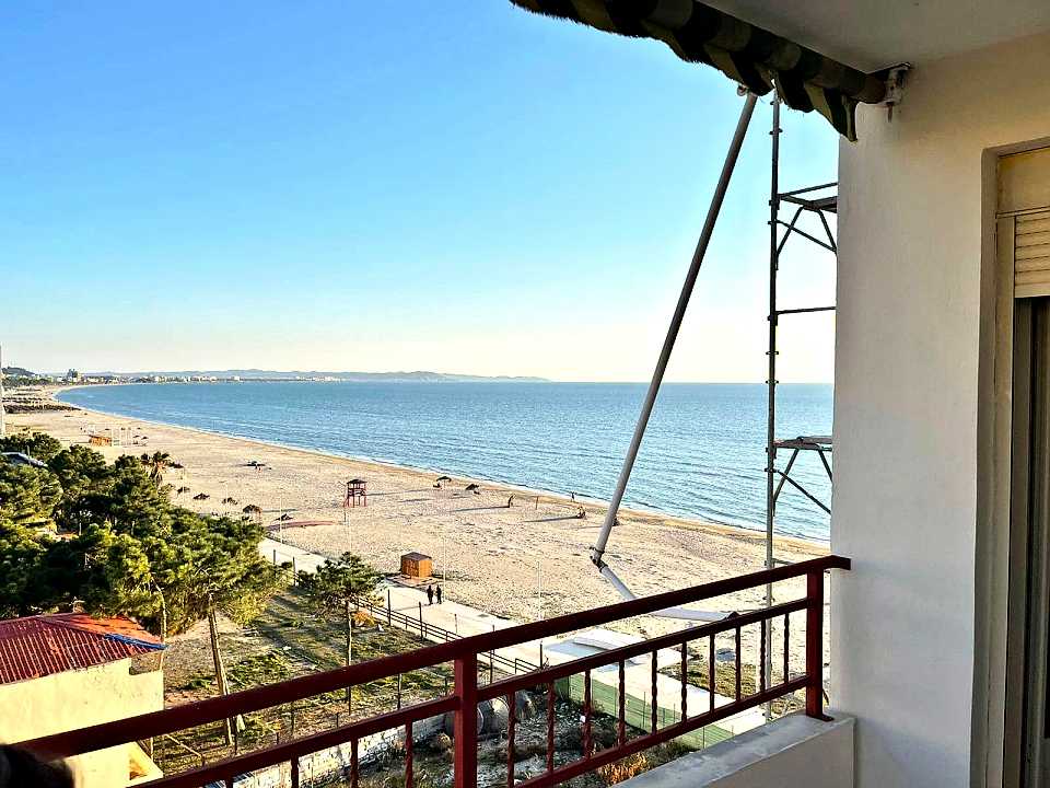 Two-room apartment with sea view 1+1/65m2. Golem