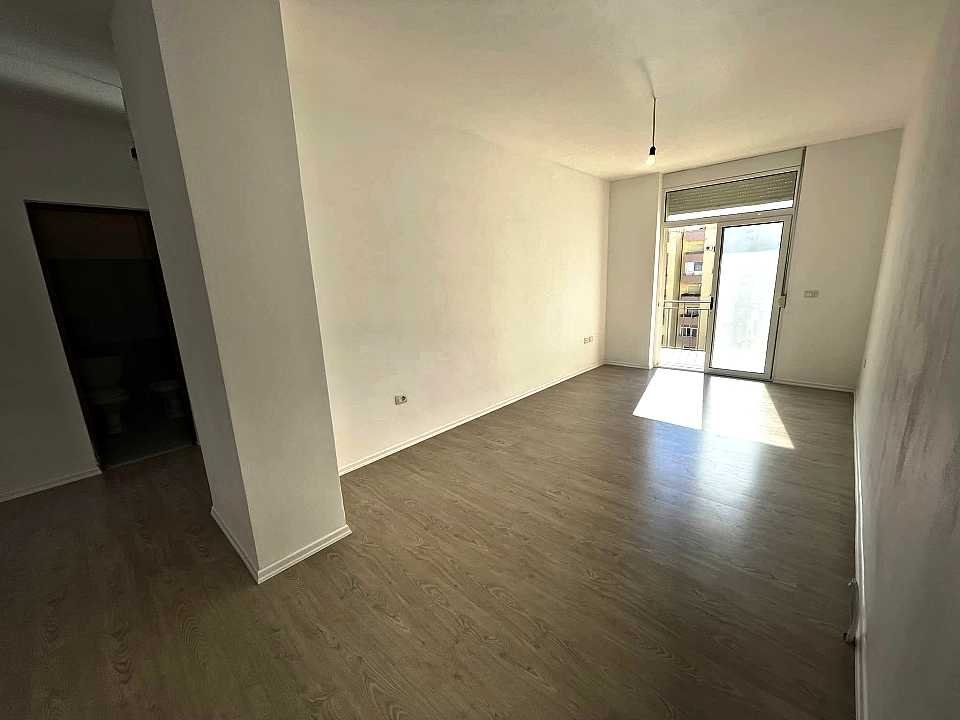 Two-room apartment 1+1 60m2. Durres