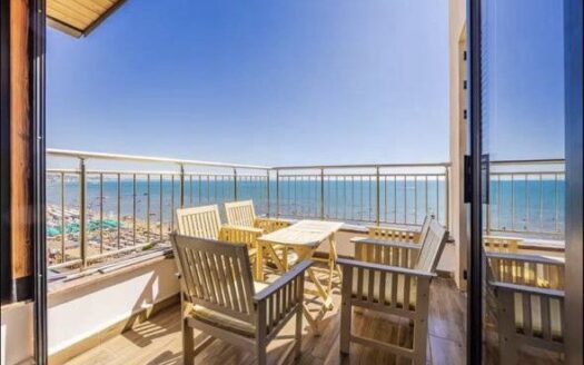 Penthouse, 180m2, Durres, 1st line, with sea view