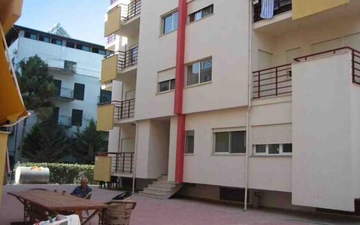 Spacious studio suite with balcony. 42 m2. Durres
