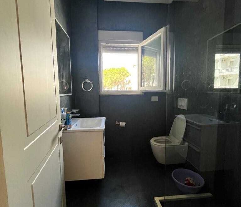 Apartment 1+1-/-60m2. Durres, Shkembi